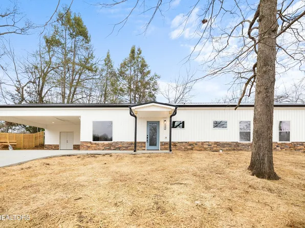 427 N Houston St, Maryville, TN 37801