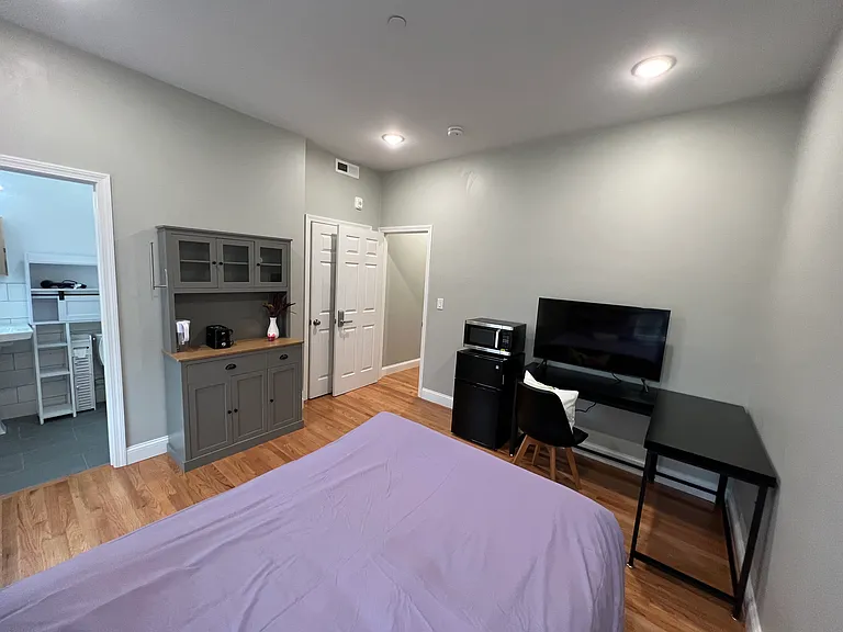 16 Hamilton Rd #2 — Photo 11