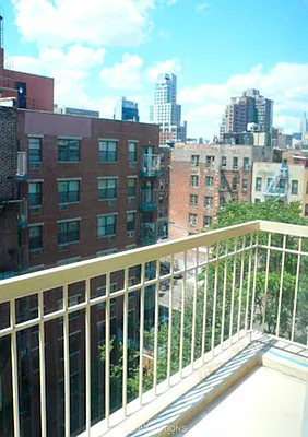 Rented by City Connections Realty | media 48