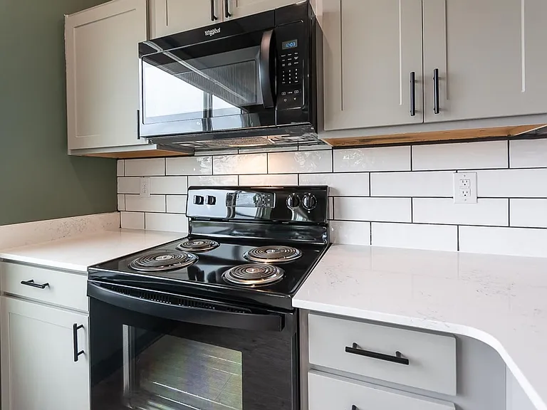 The Bentley Apartments — Photo 54