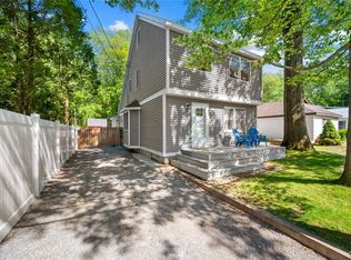 6642 N Lakeshore Rd, Verona Beach, NY 13162