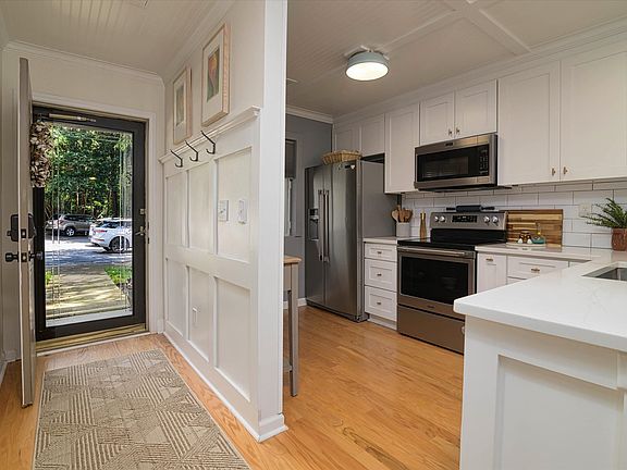2nd image of 4053 N Course Dr