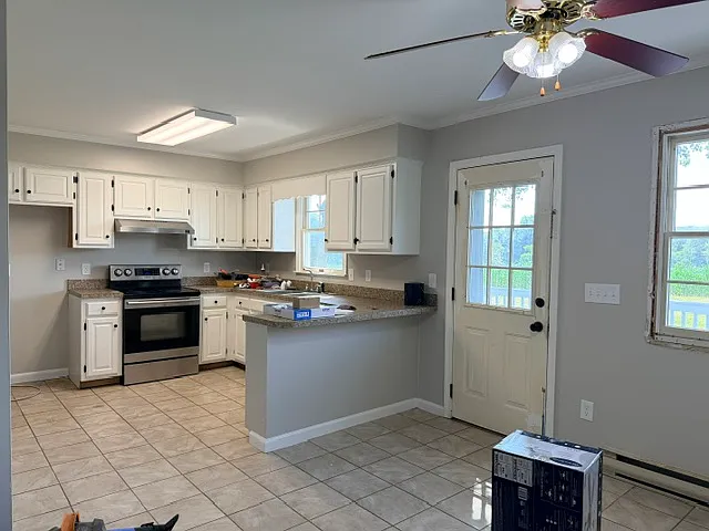 3 bed, 1700 sqft, $2,600 — Photo 2