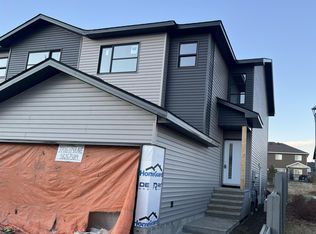 7706 174a Ave NW, Edmonton, AB T5Z0W5