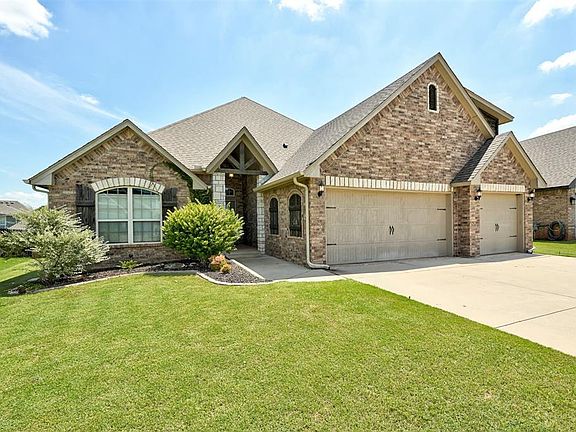4th image of 5024 Wister Ln