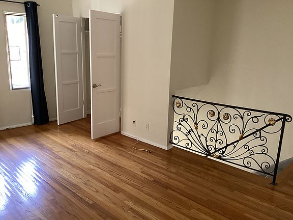 4th image of 9990 Durant Dr