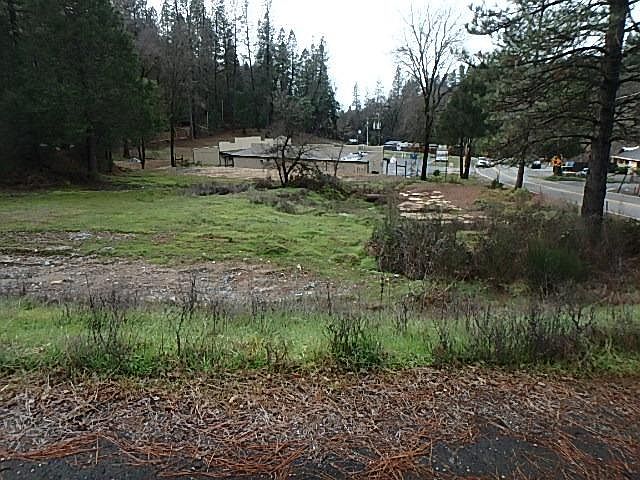 2nd image of 4876 Black Oak Mine Rd