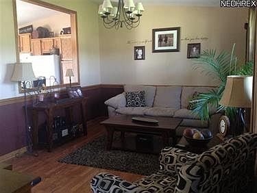 5th image of 896 Walnut Grove Ln