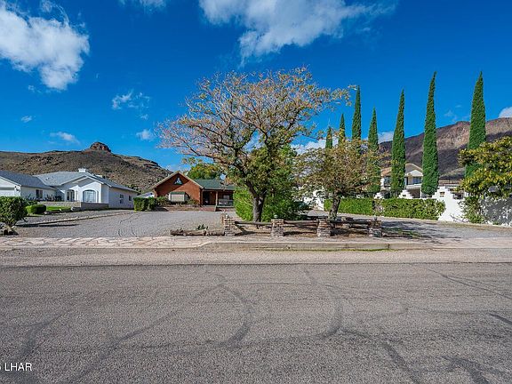 3rd image of 4949 Christy Dr