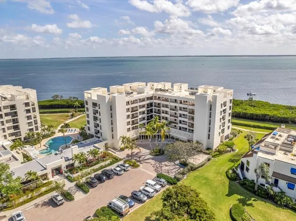 2016 Harbourside Dr Unit 332, Longboat Key, FL 34228