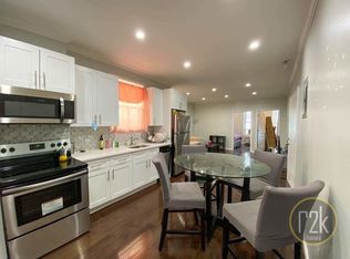 32-18 Broadway #2F, Astoria, NY 11106