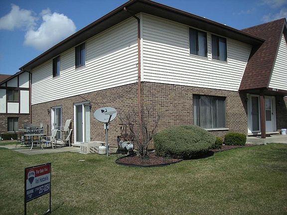 2nd image of 8566 Steven Pl APT 3