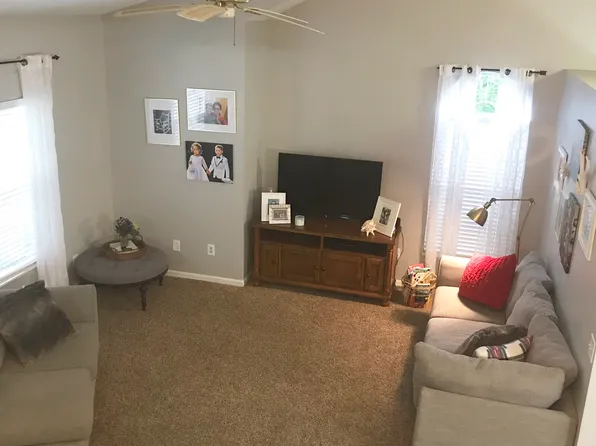 5507 Nantucket Dr, Lorain, OH 44053