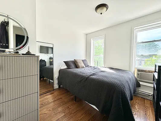 Rented by Compass | media 8