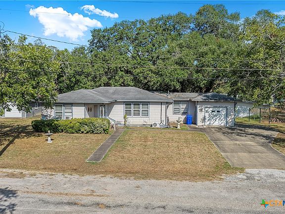 5th image of 408 Davidson St