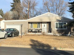 117 12th Ave NE, Minot, ND 58703