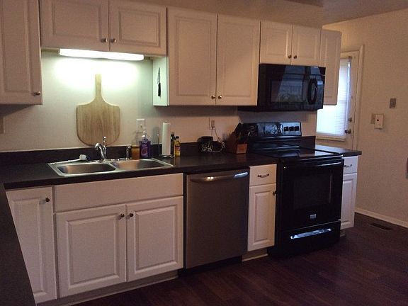 4th image of 2604 Summerfield Dr