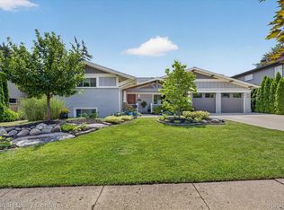 1419 Carol Ave, Plymouth, MI 48170
