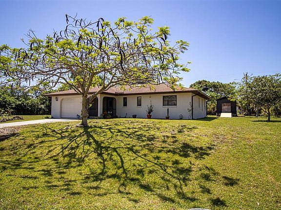 3rd image of 15643 Aron Cir