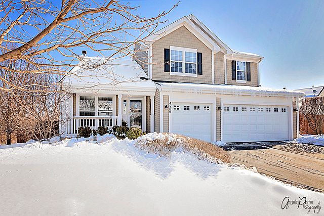 1st image of 4566 Loyola Dr