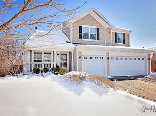 4566 Loyola Dr, McHenry, IL 60050