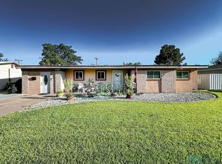 8 Deborah Dr, Roswell, NM 88201