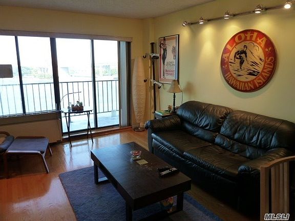 4th image of 2540 Shore Blvd #15N
