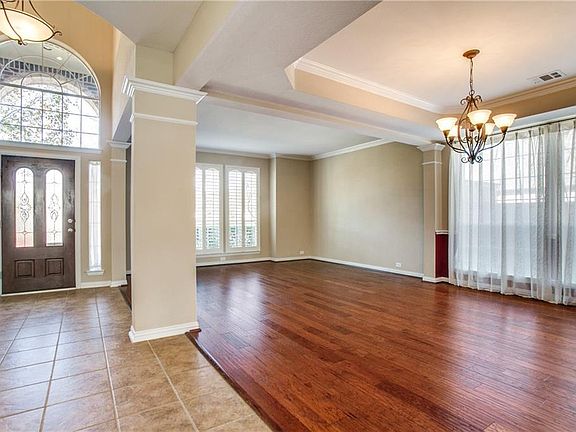 4th image of 4312 Tall Oak Ln