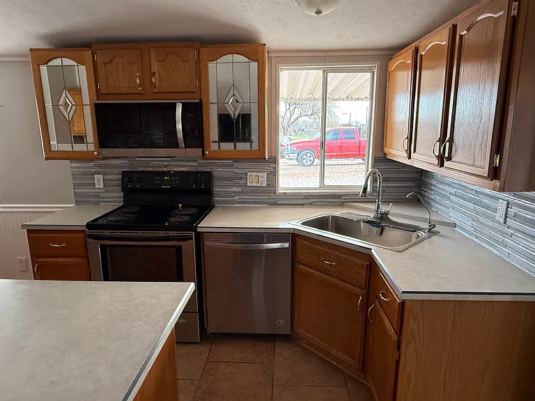 3107 E Lakeland Dr — Photo 6