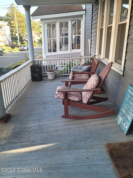 2nd image of 8 Grandview Terrace