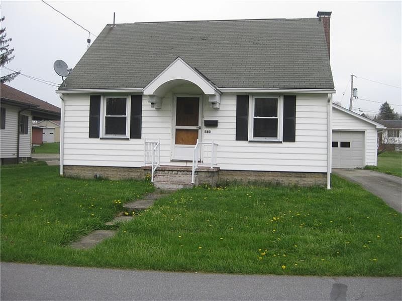 1st image of 580 Railroad Ave