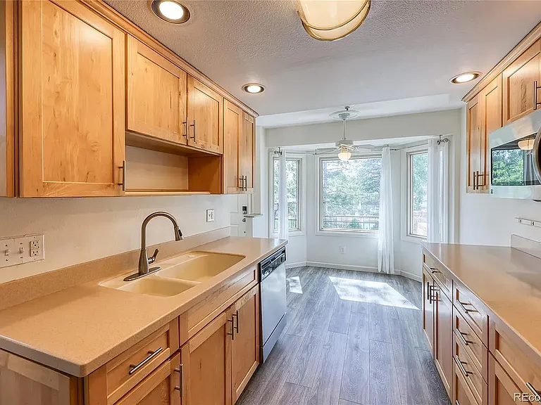 7684 S Cove Cir — Photo 21