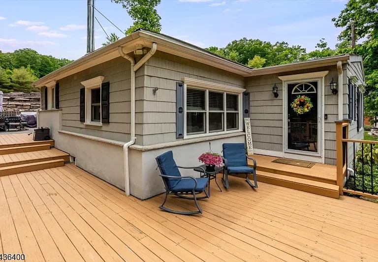 1020 Green Pond Rd — Photo 3