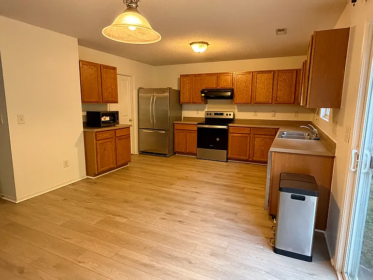 breakfast and kitchen