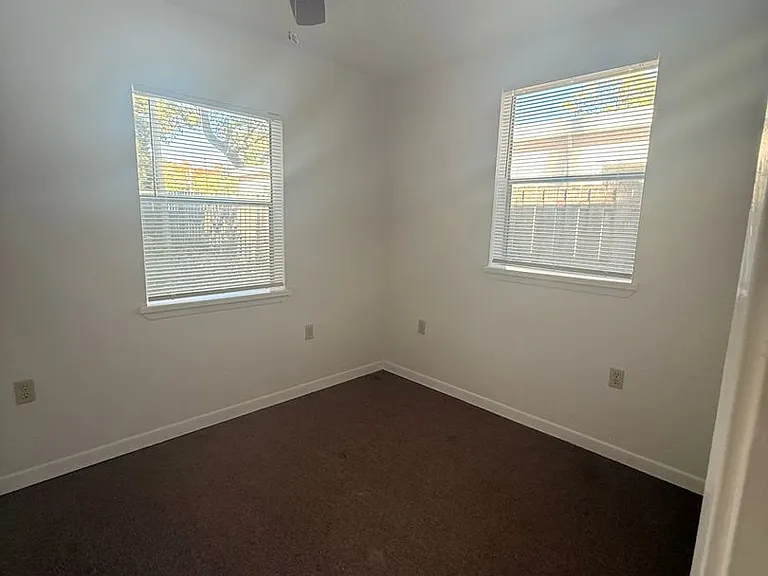 521 E Miracle Strip Pkwy — Photo 7