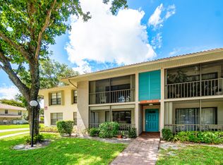 9810 Pineapple Tree Drive #101, Boynton Beach, FL 33436