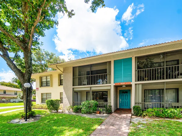 9810 Pineapple Tree Drive #101, Boynton Beach, FL 33436