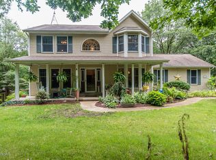 19165 11 Mile Rd, Battle Creek, MI 49014