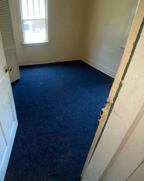 2nd image of 1501 Campbell St