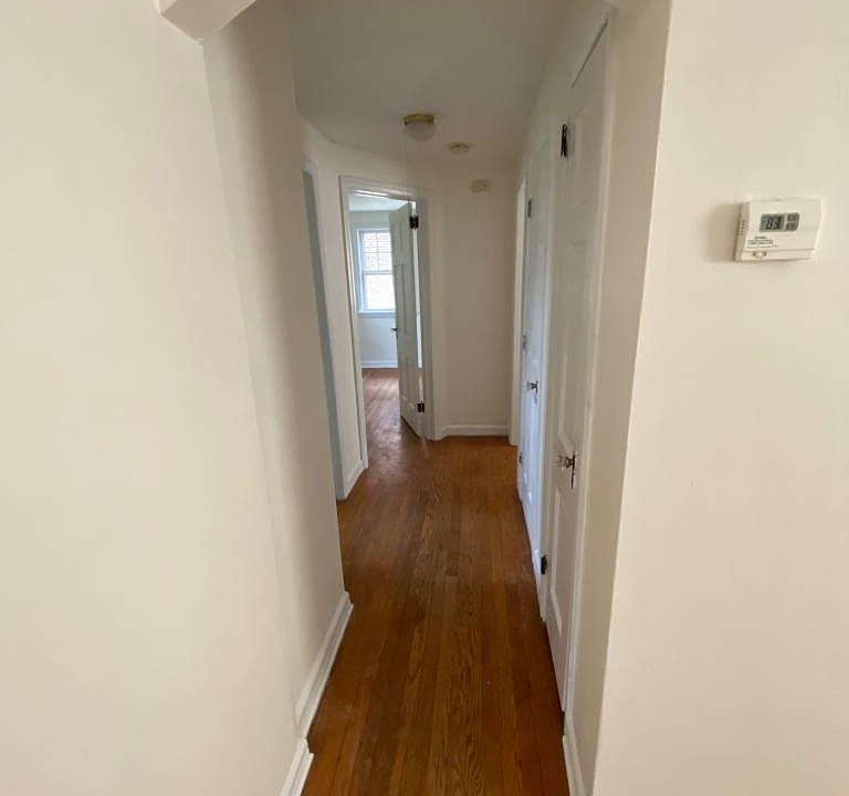 1st image of 399 Fairview Ave #1