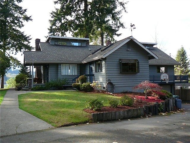 1st image of 2429 Marine Dr