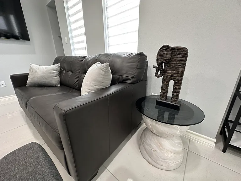 2417 Indian Creek Ave #3 — Photo 7