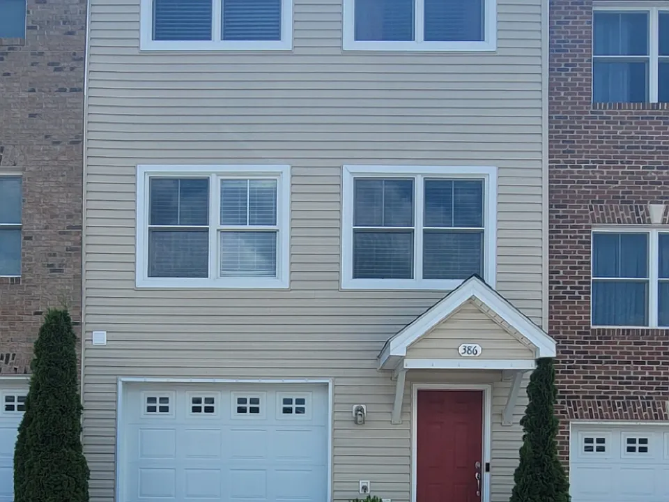 386 Tanzanite Dr