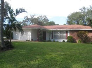 555 Banyan Rd, Vero Beach, FL 32963