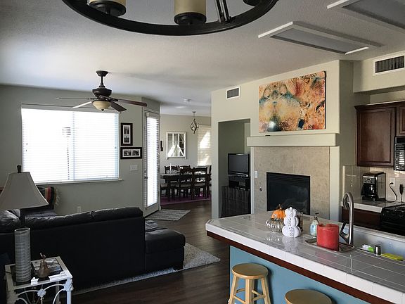 Kitchen, living room