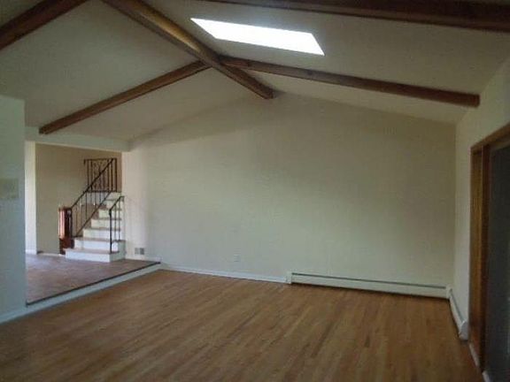 4th image of 6640 Perham Dr