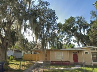 3023 River Grove Dr, Tampa, FL 33610