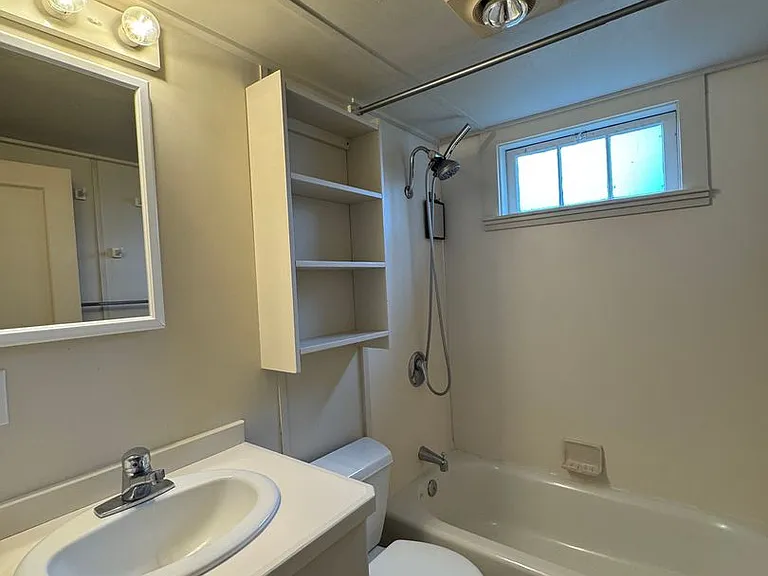 8709 NE Seaview Ave — Photo 21
