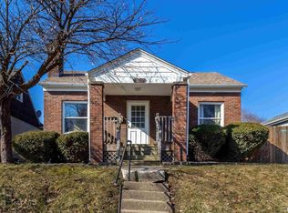 1859 31st St, Moline, IL 61265