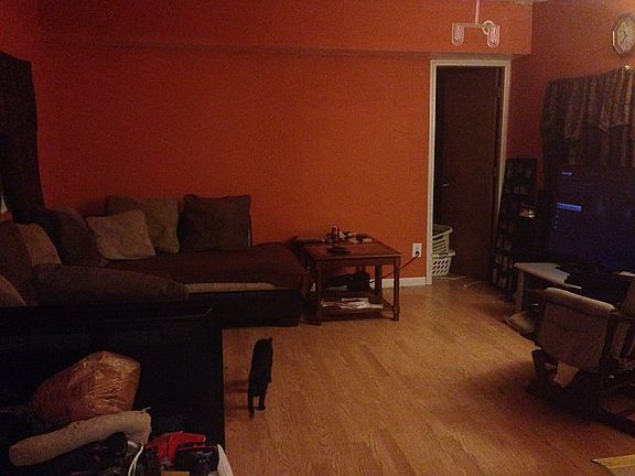 3rd image of 15 Franklin Dr